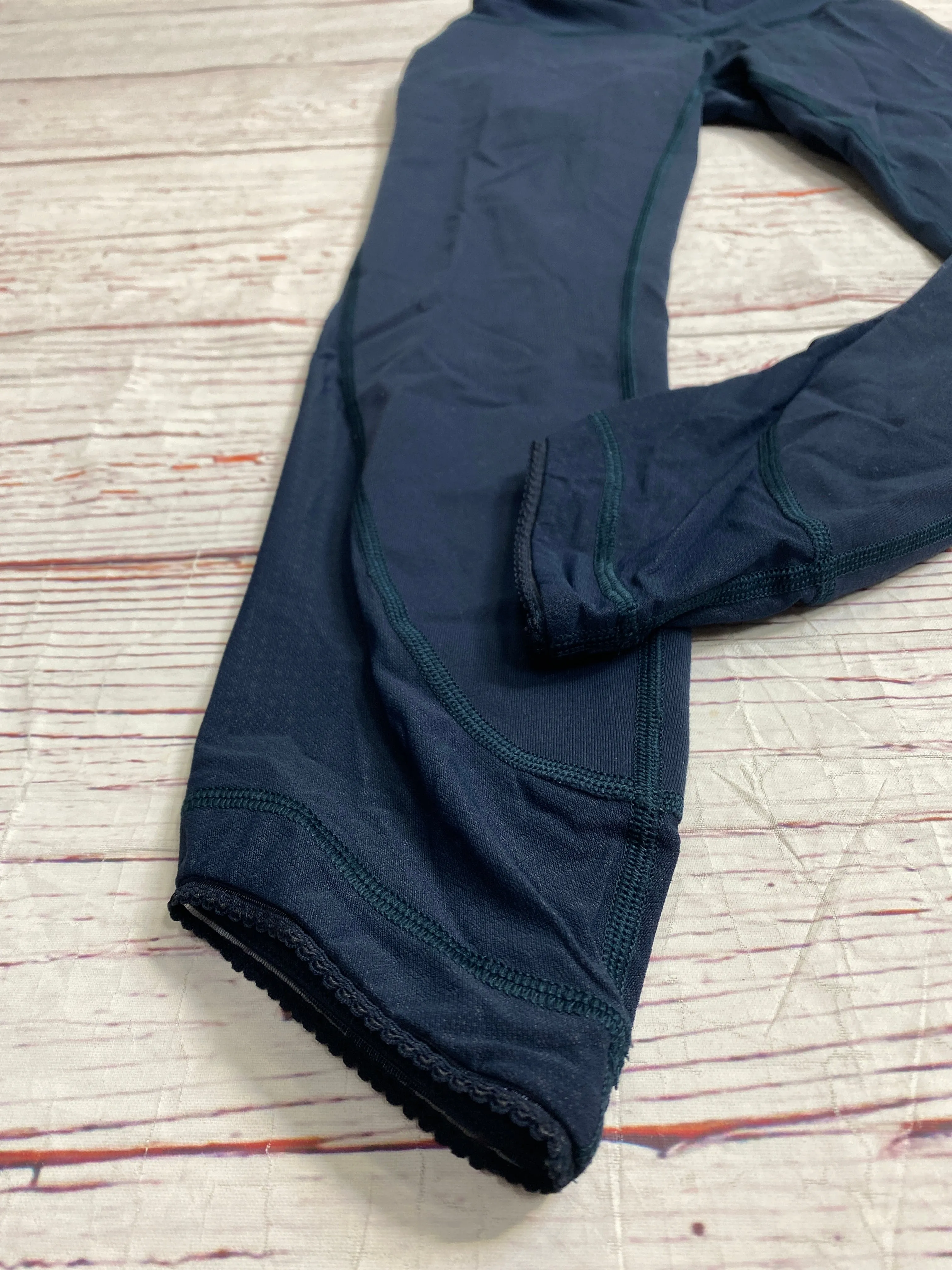 Athletic Leggings By Lululemon  Size: 4