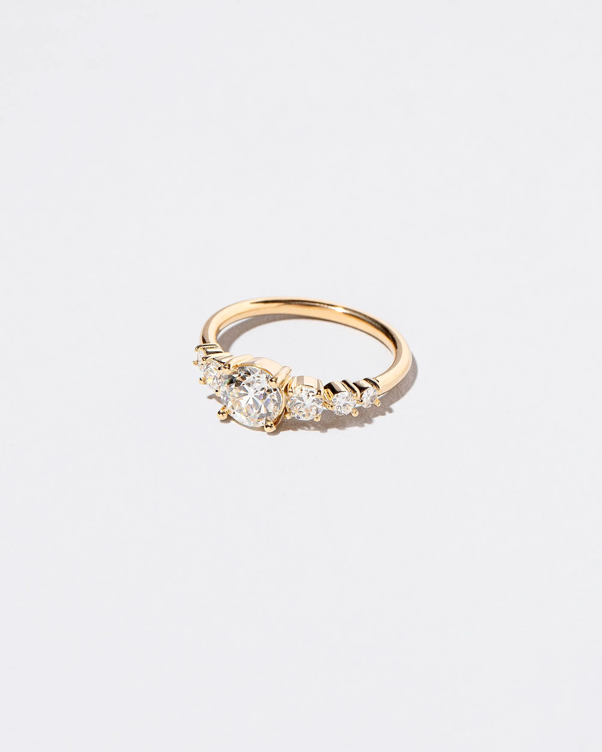 Capella Ring - Grand White Diamond