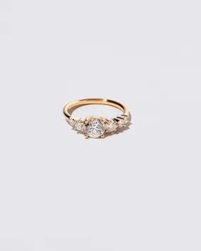 Capella Ring - Grand White Diamond