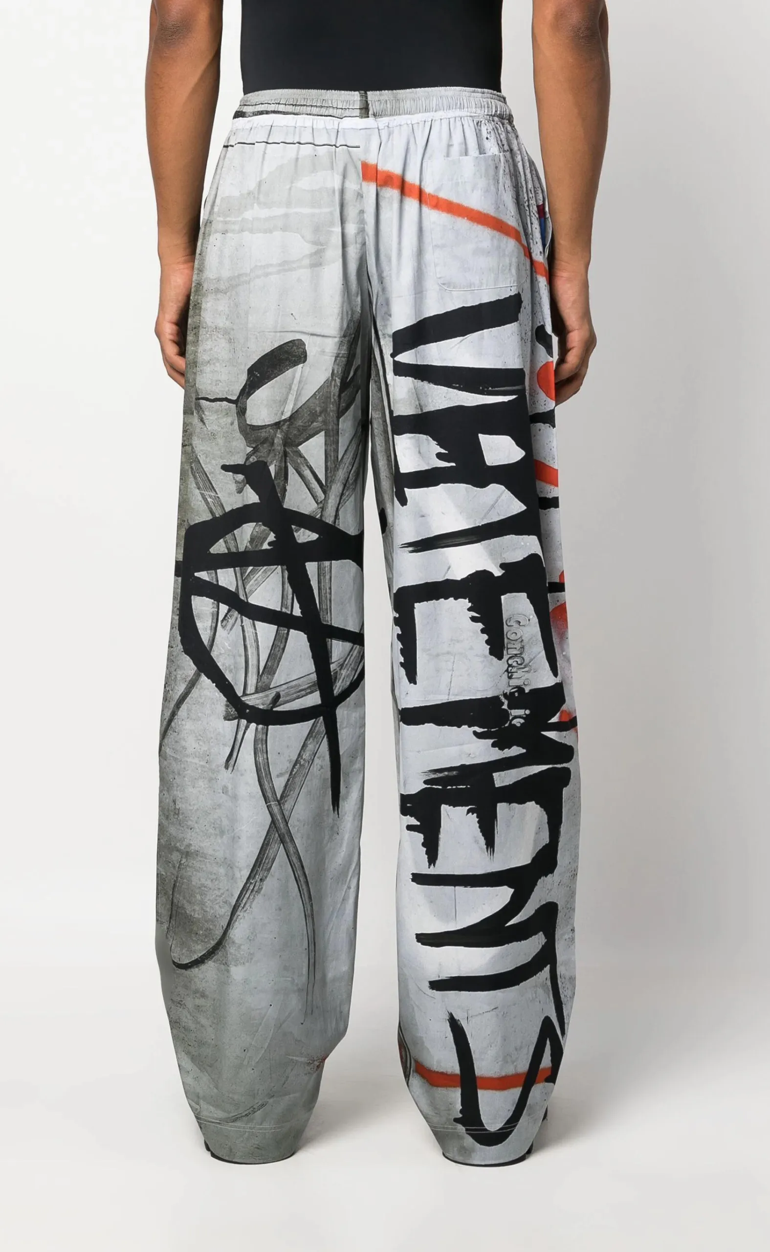 GRAFFITI PRINT GREY VETEMENTS GAFFITI LOUNGE PANTS