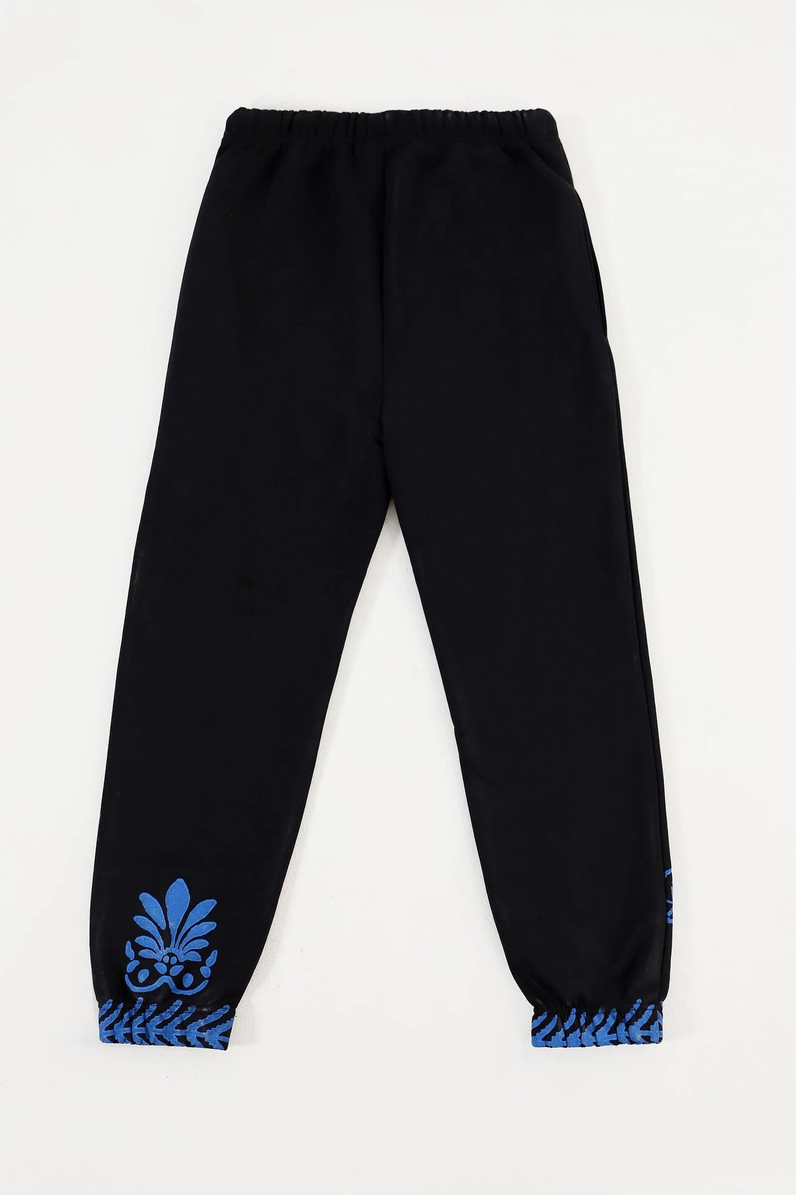 "SURVEILLANCE" BLOCK PRINT SWEATPANTS